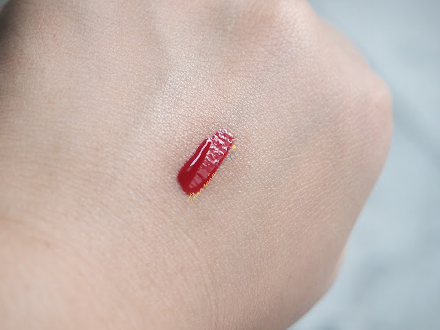 Bourjois Aqua Laque have made their way to the counters in Indonesia! This range gives high shine, non sticky, moisturizing, non drying, light weight yet high pigmentation, all together in one product. If you hate lipgloss give this product a try you will love it! Theresia Feegy, beauty writer and makeup artist jakarta