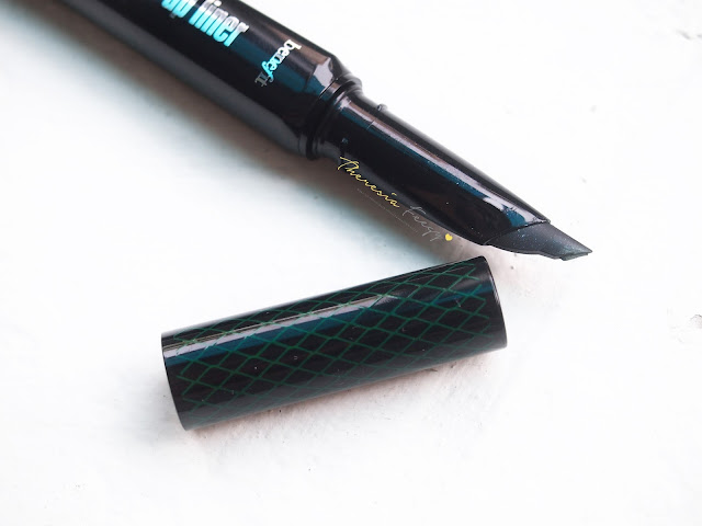 The amazing long lasting, high pigmentation, waterproof, smudge-proof, lengthening, volumizing product for everyone to own, Benefit Cosmetics They're Real Push Up Liner in Beyond Green and They're Real Mascara in Beyond Blue review. Come and Join my Makeup and Hairdo Course to learn the technique with Theresia Feegy in Jakarta. Available for Personal Makeup Course, Advance Intense Pro Makeup Course, One Day Wedding Makeup Course and Basic Hairdo Course. For pricing and inquiries, kindly email to muses.wonderland@yahoo.com