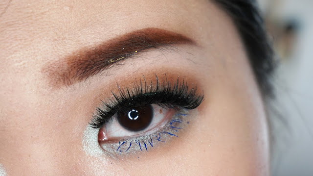 The amazing long lasting, high pigmentation, waterproof, smudge-proof, lengthening, volumizing product for everyone to own, Benefit Cosmetics They're Real Push Up Liner in Beyond Green and They're Real Mascara in Beyond Blue review. Come and Join my Makeup and Hairdo Course to learn the technique with Theresia Feegy in Jakarta. Available for Personal Makeup Course, Advance Intense Pro Makeup Course, One Day Wedding Makeup Course and Basic Hairdo Course. For pricing and inquiries, kindly email to muses.wonderland@yahoo.com