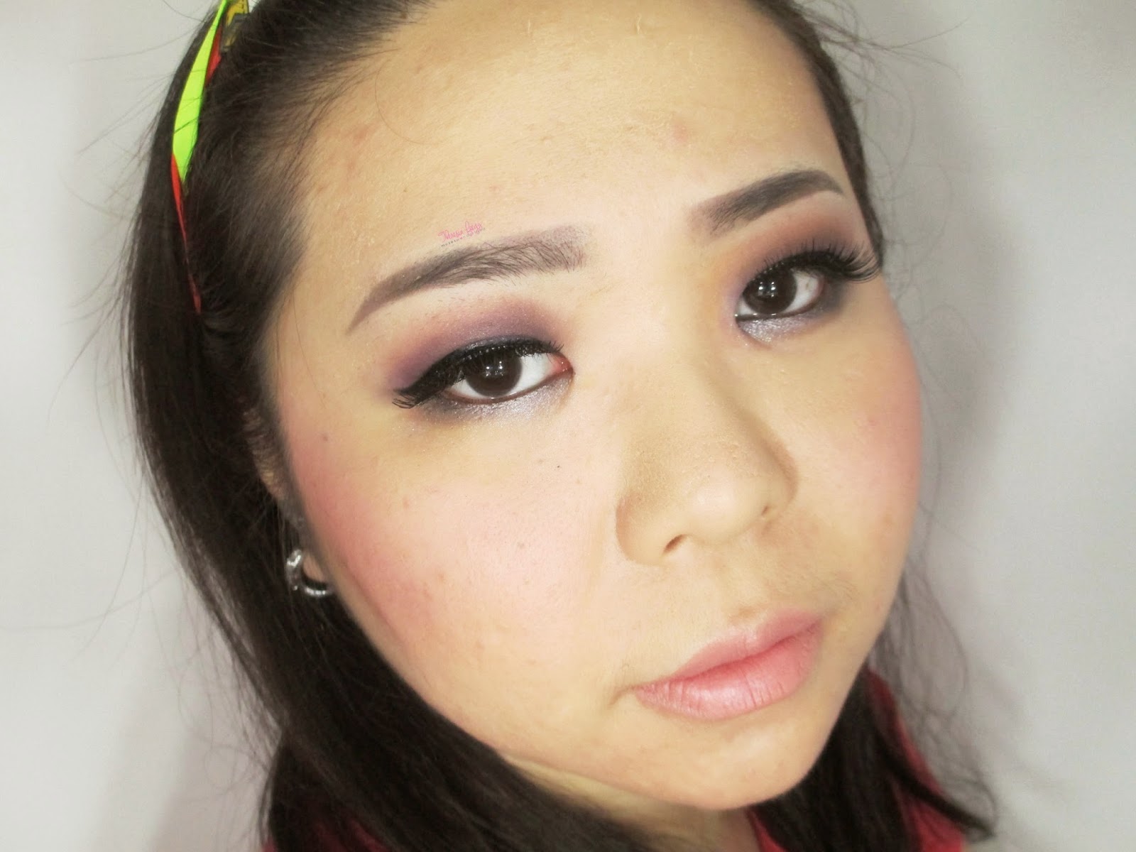 KIM KARDASHIAN INSPIRED LOOK (PURPLE SMOKEY) MAKEUP TUTORIAL