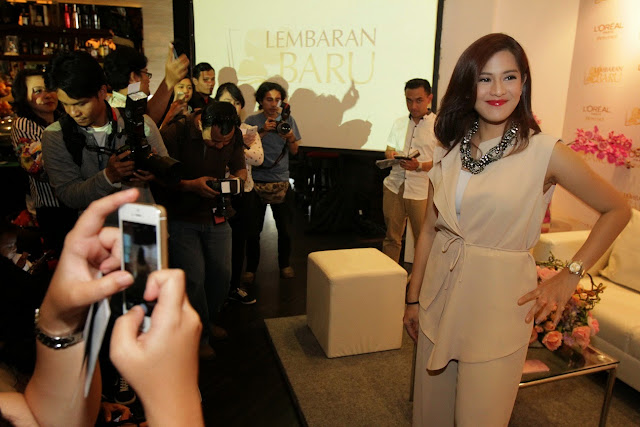 A new leaf in my life is to learn hair do or up do, if you need a hair stylist for your event, contact me. Adding color into your hair will improved the energy so pick the best and safe hair coloring from L’Oréal Paris Excellence.