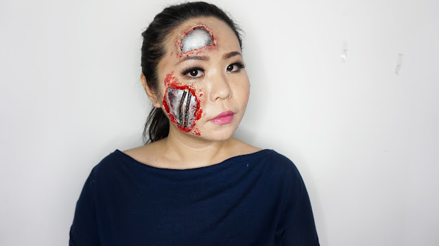 I AM HALF ROBOT EASY AND QUICK SFX MAKEUP TUTORIAL USING DUO LASH GLUE, STRAW, COTTON PAD AND FACE PAINTS Robot SFX Makeup tutorial inspired by the terminator with things you find at home. In this tutorial, i will show you how to get the robotic metallic skin underneath your skin using face paint and a few house hold items.