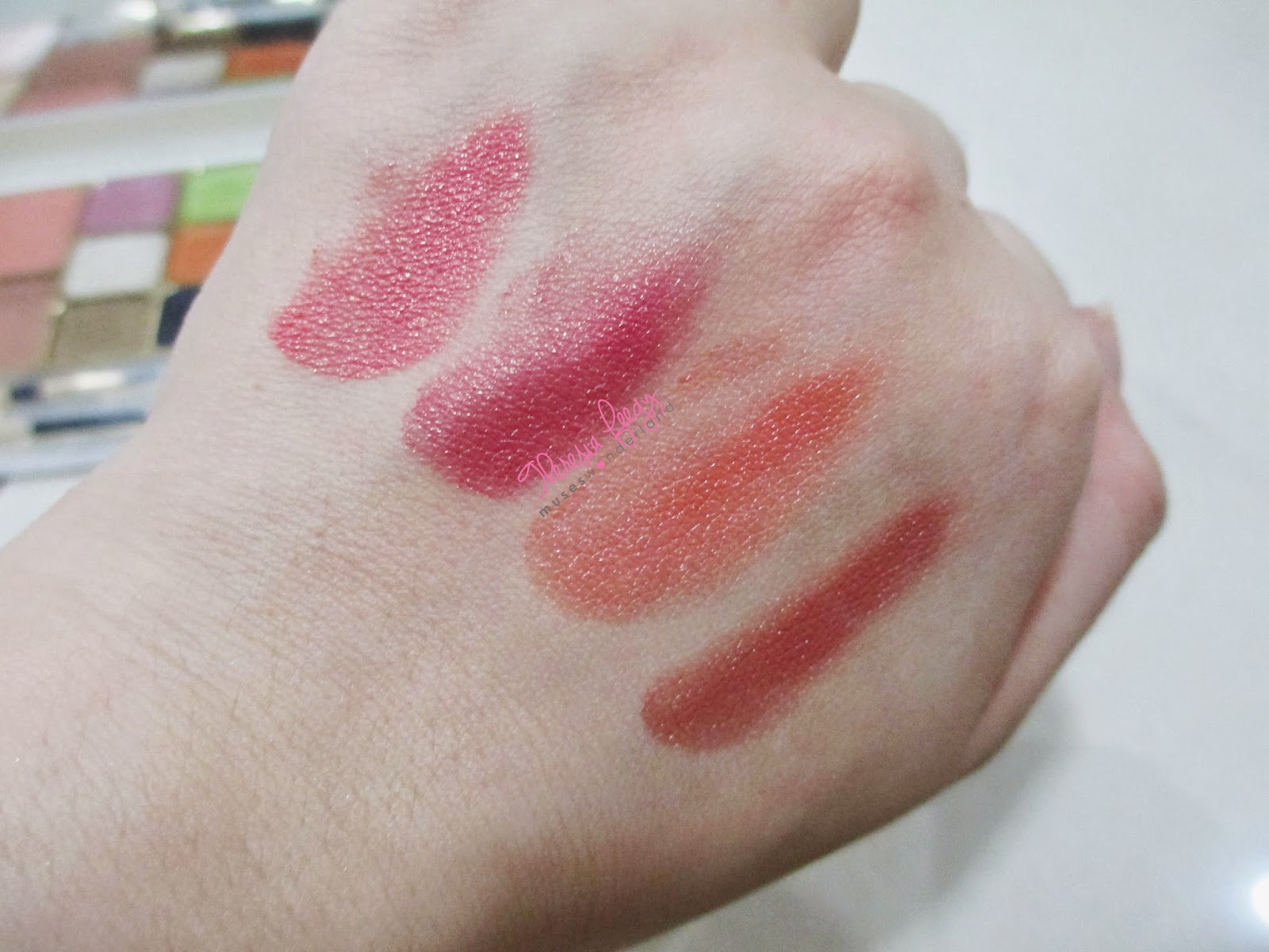 MY BEST FRIEND FOR TRAVELING- SARIAYU MARTHA TILAAR TREND WARNA 2010 BEAUTY KIT "SENANDUNG RIMBA SUMATRA" REVIEW, SWATCHES AND PHOTO An all in one beauty products under one palette. Consisting of powder, blush, eyeshadow, lipstick and the applicator. A high quality, blendable, affordable and easy to carry product that is worth your money. It comes in neutral and colorful shades of eyeshadows and lipstick which means there are a lot of variety for you to choose from. Perfect product for traveling.