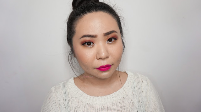 summer makeup must have from the saem indonesia. eco soul kiss button lips matte #m02, eco soul waterproof eyebrow #01, saemmul single shadow #14 evil red, aqua fix jelly eyeshadow #02, Review, They are all amazingly high pigmented with colors, vibrant and bold result on the face (which i need for my clients) and they are colorful yet natural!
