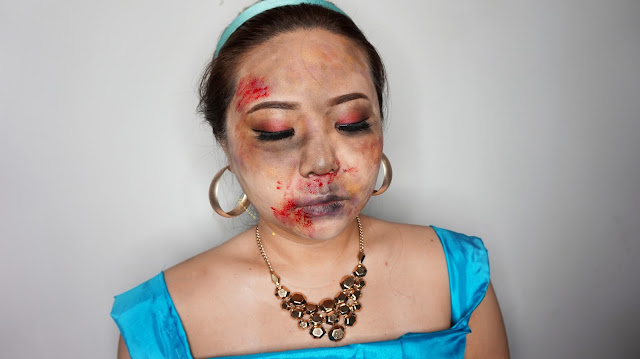 How to look like a zombie princess jasmine for halloween. Special Effect makeup with some face painting for you who loves the scary, gory and bloody makeup for Halloween. Come and Join my Makeup and Hairdo Course to learn the technique with Theresia Feegy in Jakarta. Available for Personal Makeup Course, Advance Intense Pro Makeup Course, One Day Wedding Makeup Course and Basic Hairdo Course. For pricing and inquiries, kindly email to muses.wonderland@yahoo.com