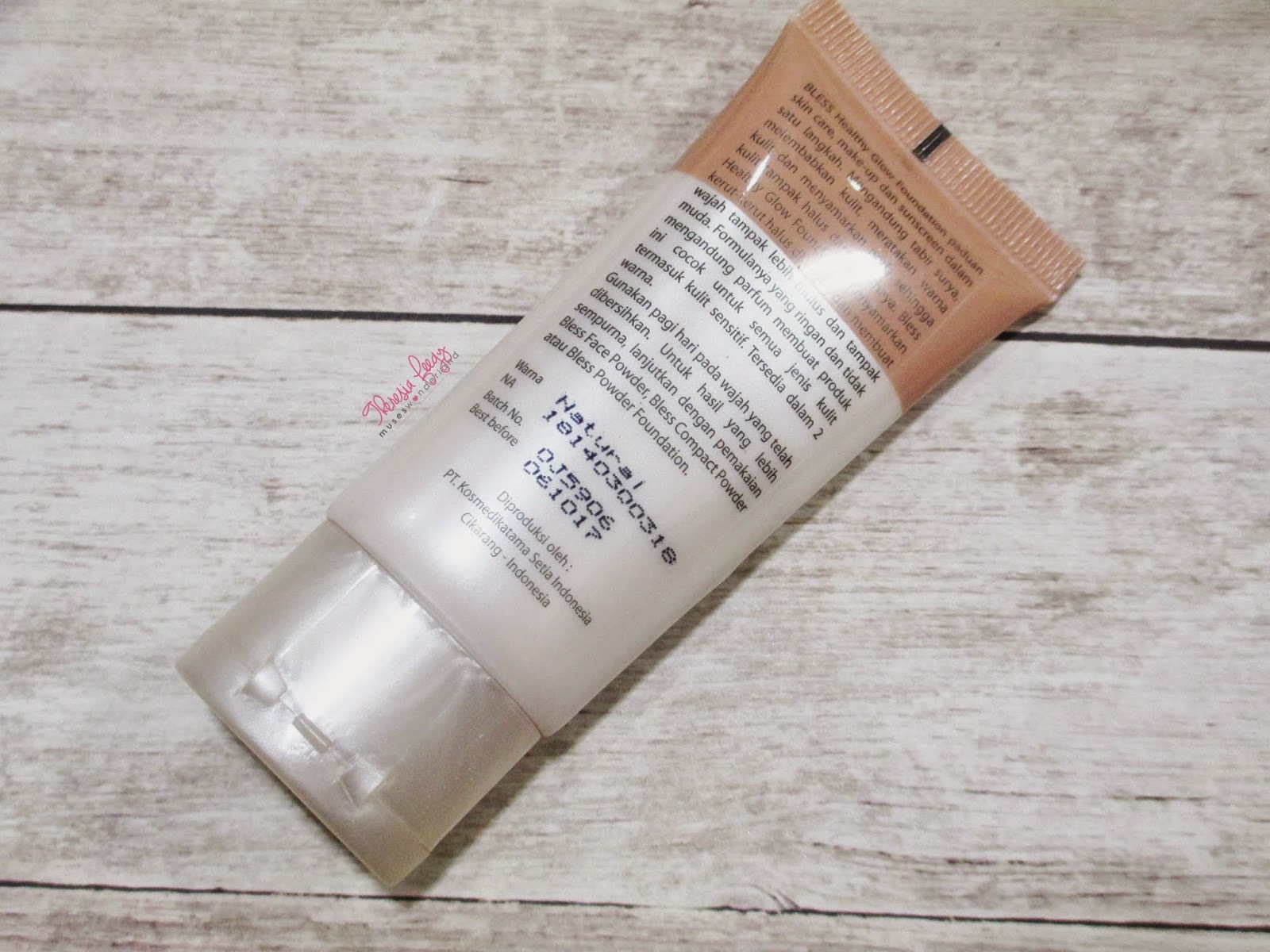 BLESS HEALTHY GLOW FOUNDATION REVIEW, SWATCHES, FOTD & TEST